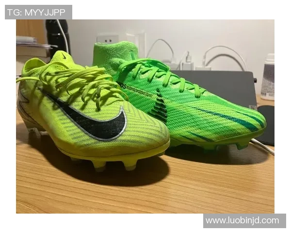 刺客15绿色球星足球鞋极速快感革新设计引领赛场风潮