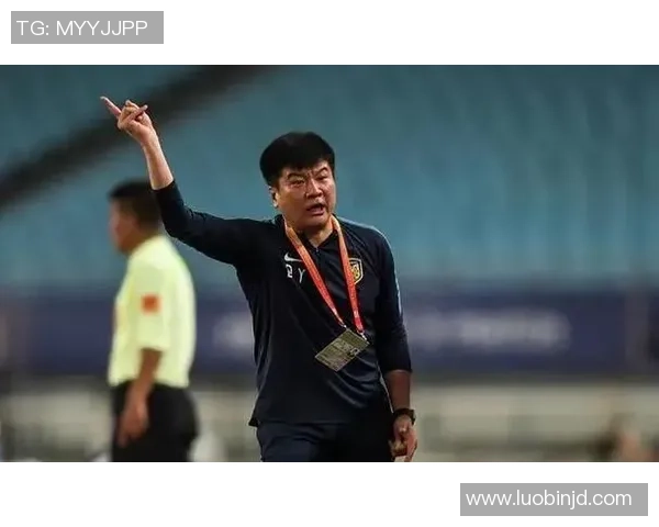 辽宁足球新星崛起：青年才俊助力球队重塑辉煌未来